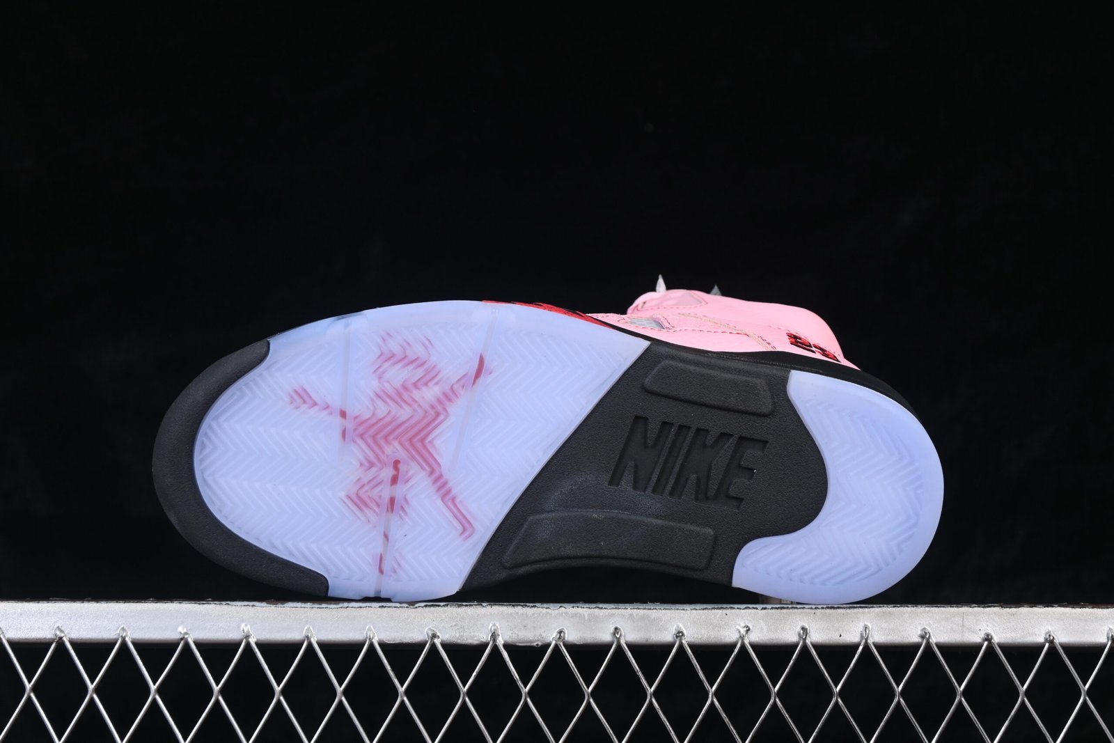 AIR JORDAN 5 "Arctic Pink" - Imagem 4