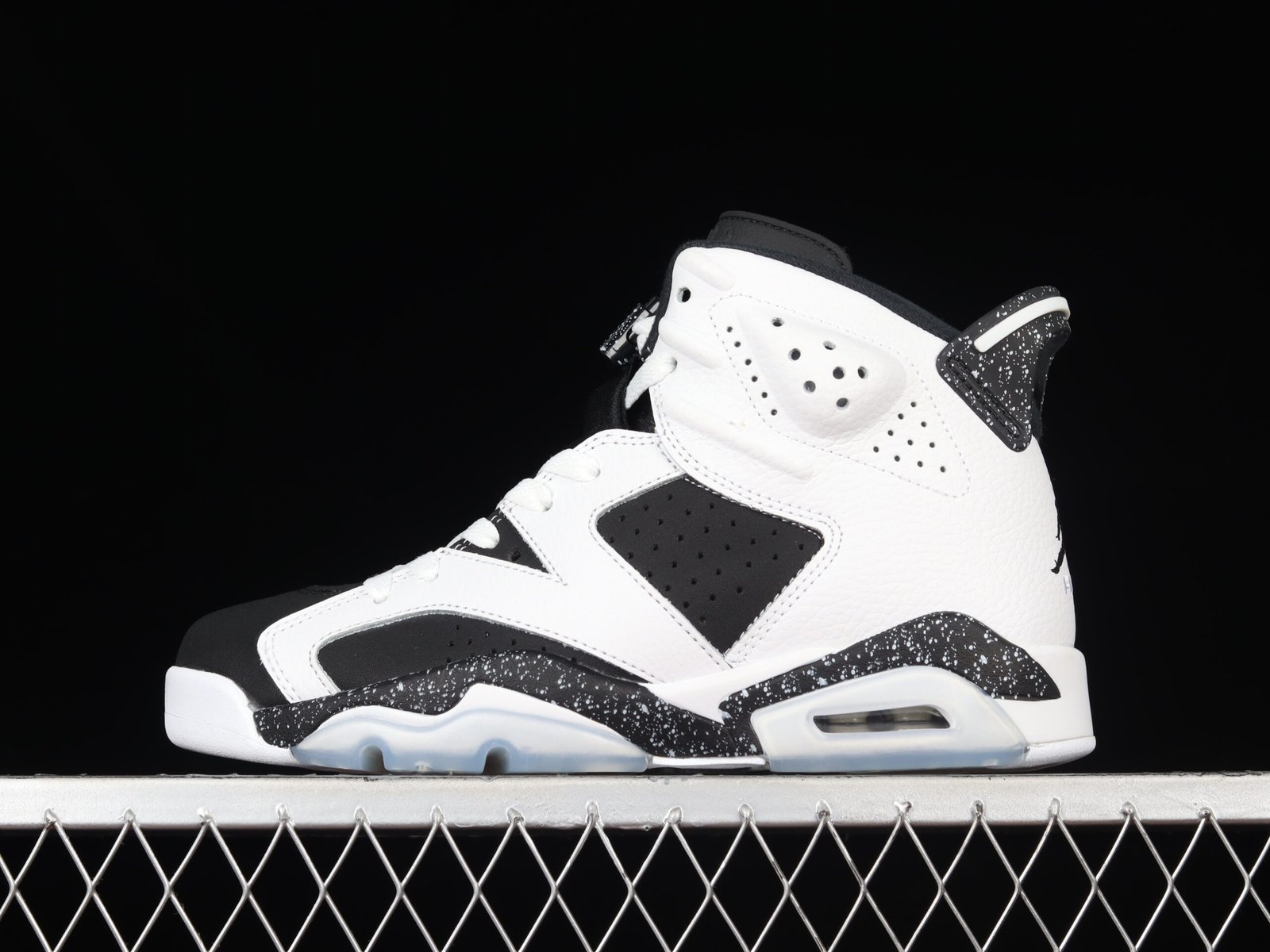 AIR JORDAN 6 "OREO"