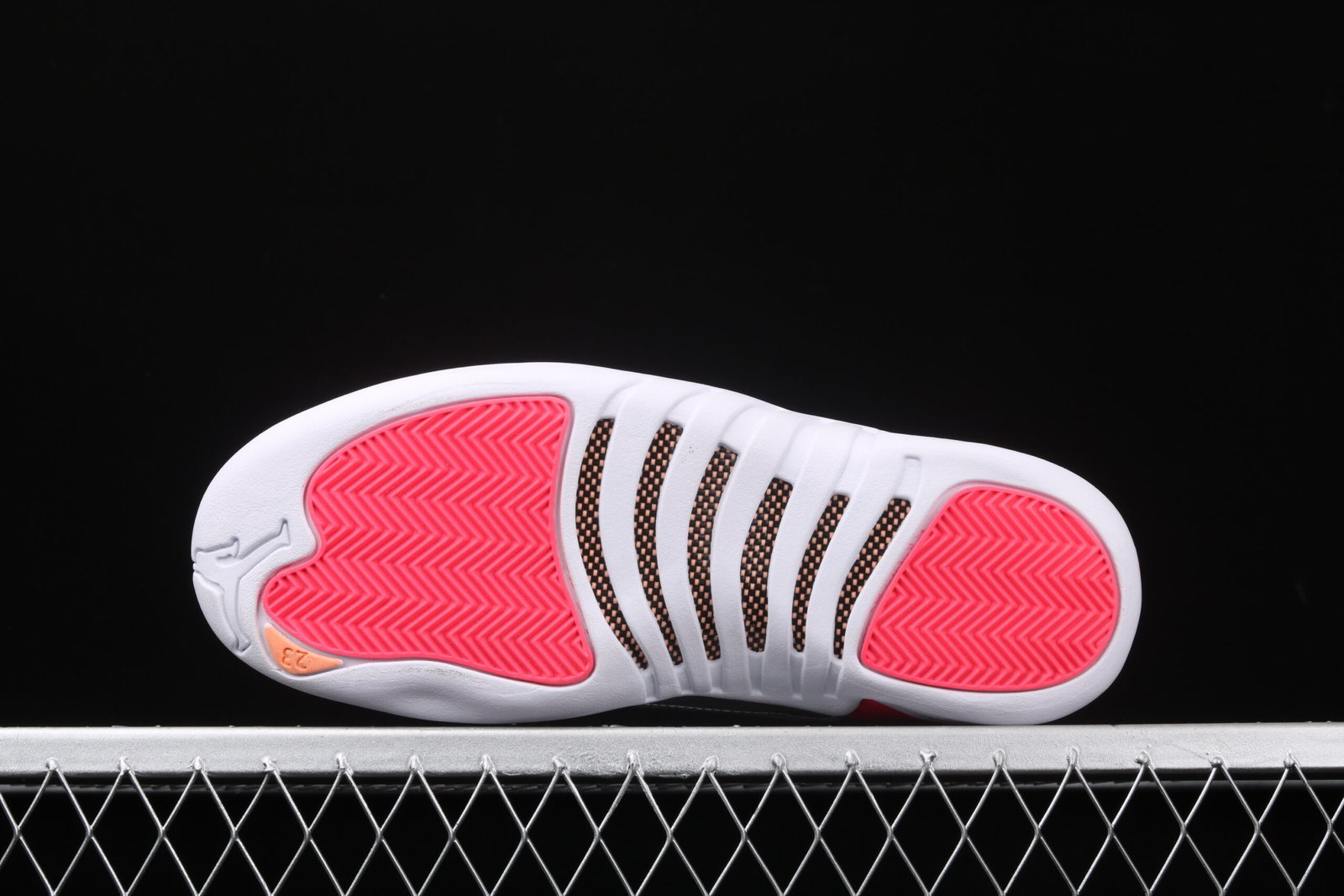 AIR JORDAN 12 Retro "Sunrise" - Imagem 4
