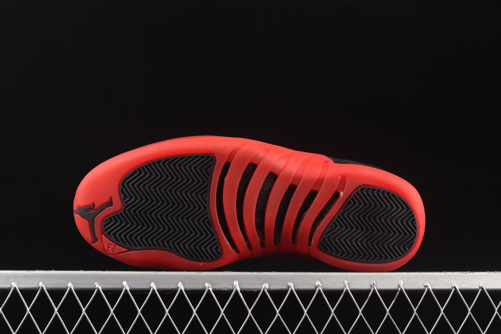 AIR JORDAN 12 Retro "Flu Game" - Imagem 4