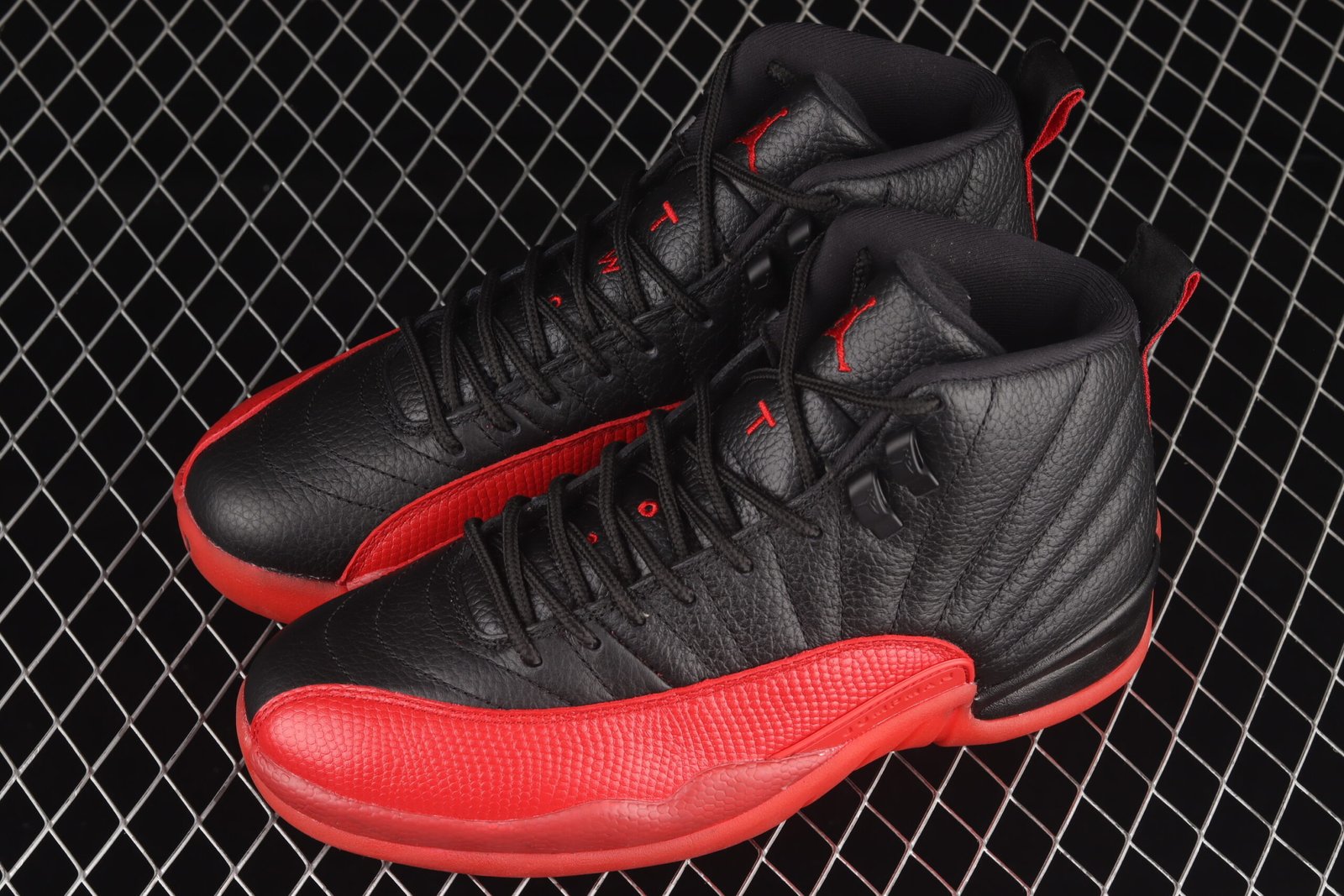 AIR JORDAN 12 Retro "Flu Game" - Imagem 6