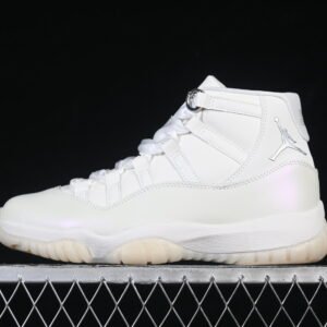 AIR JORDAN 11 Retro "Pearl"