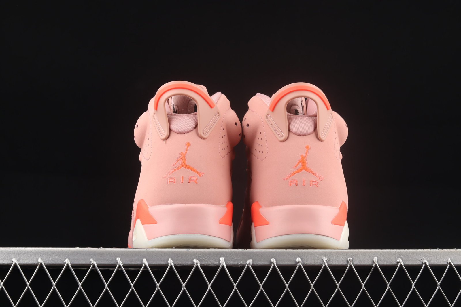 AIR JORDAN 6 "MILLENNIAL PINK" - Imagem 3