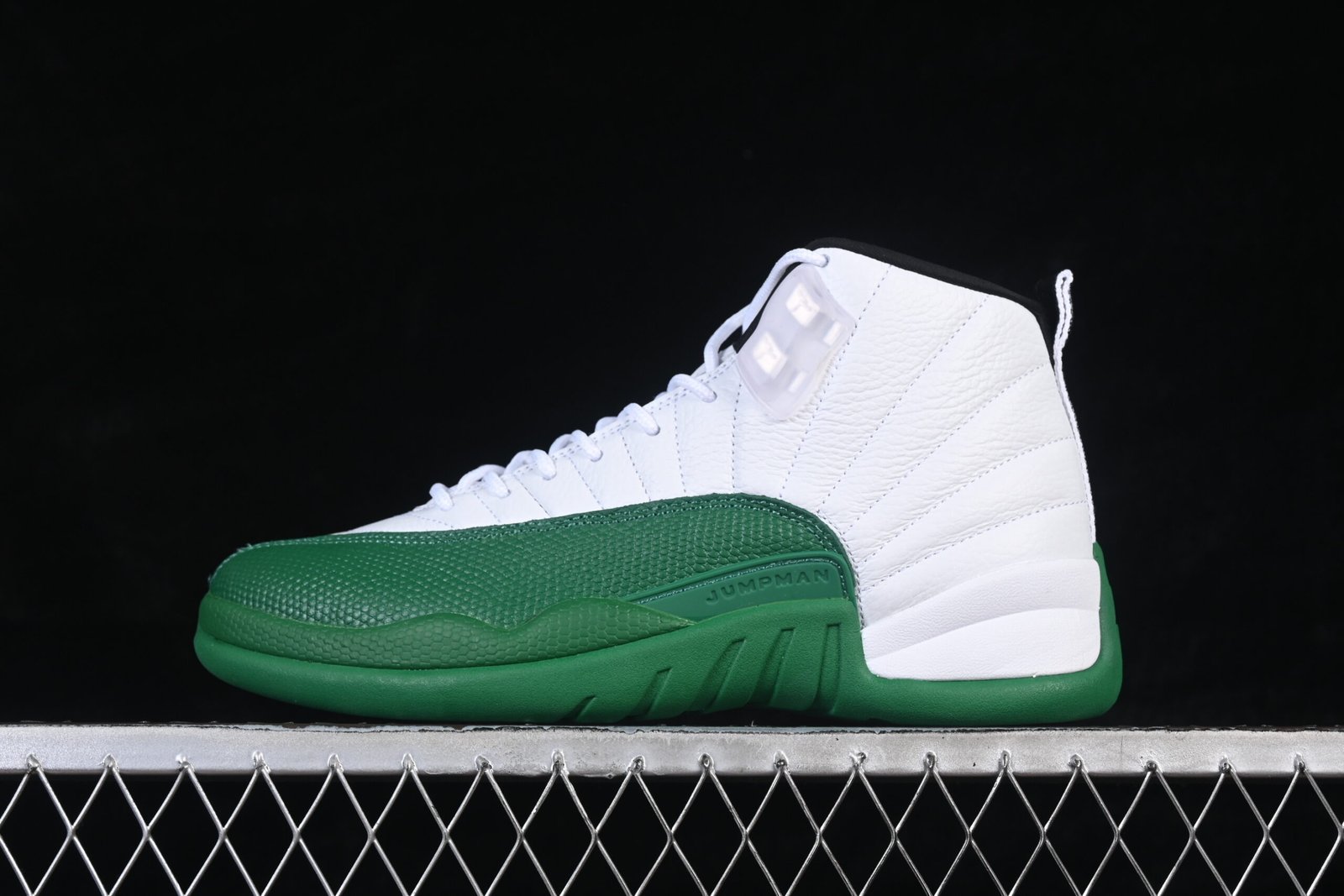 AIR JORDAN 12 Retro"Bucks"