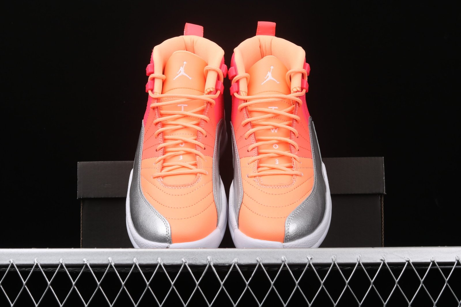 AIR JORDAN 12 Retro "Sunrise" - Imagem 6