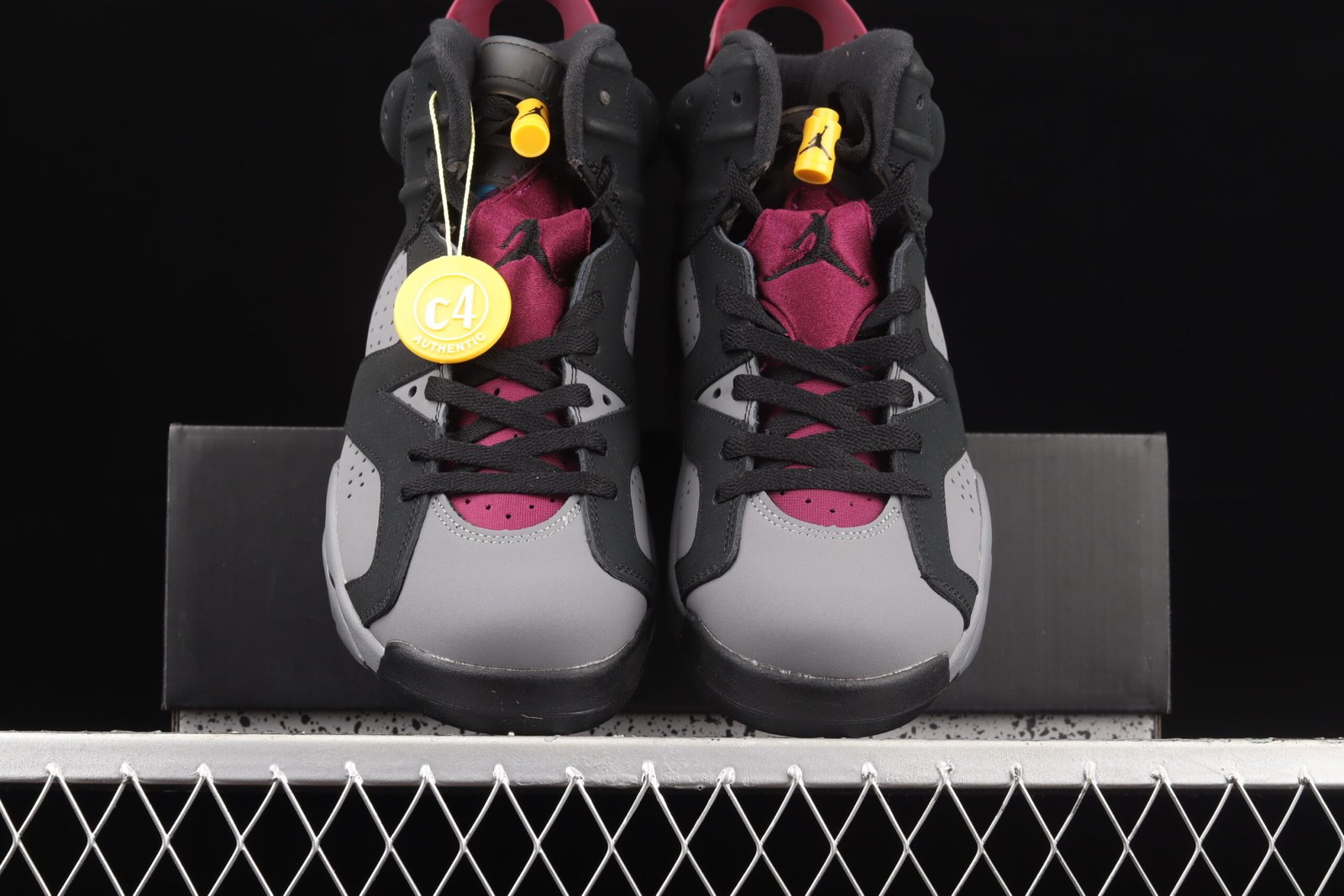 AIR JORDAN 6 "Bordeaux" - Imagem 5