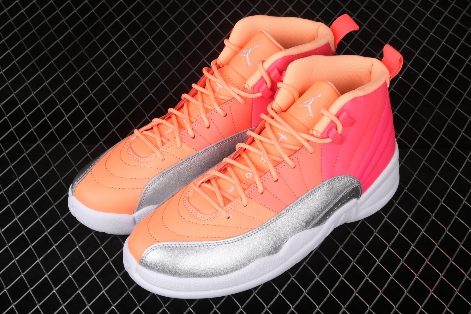 AIR JORDAN 12 Retro "Sunrise" - Imagem 5