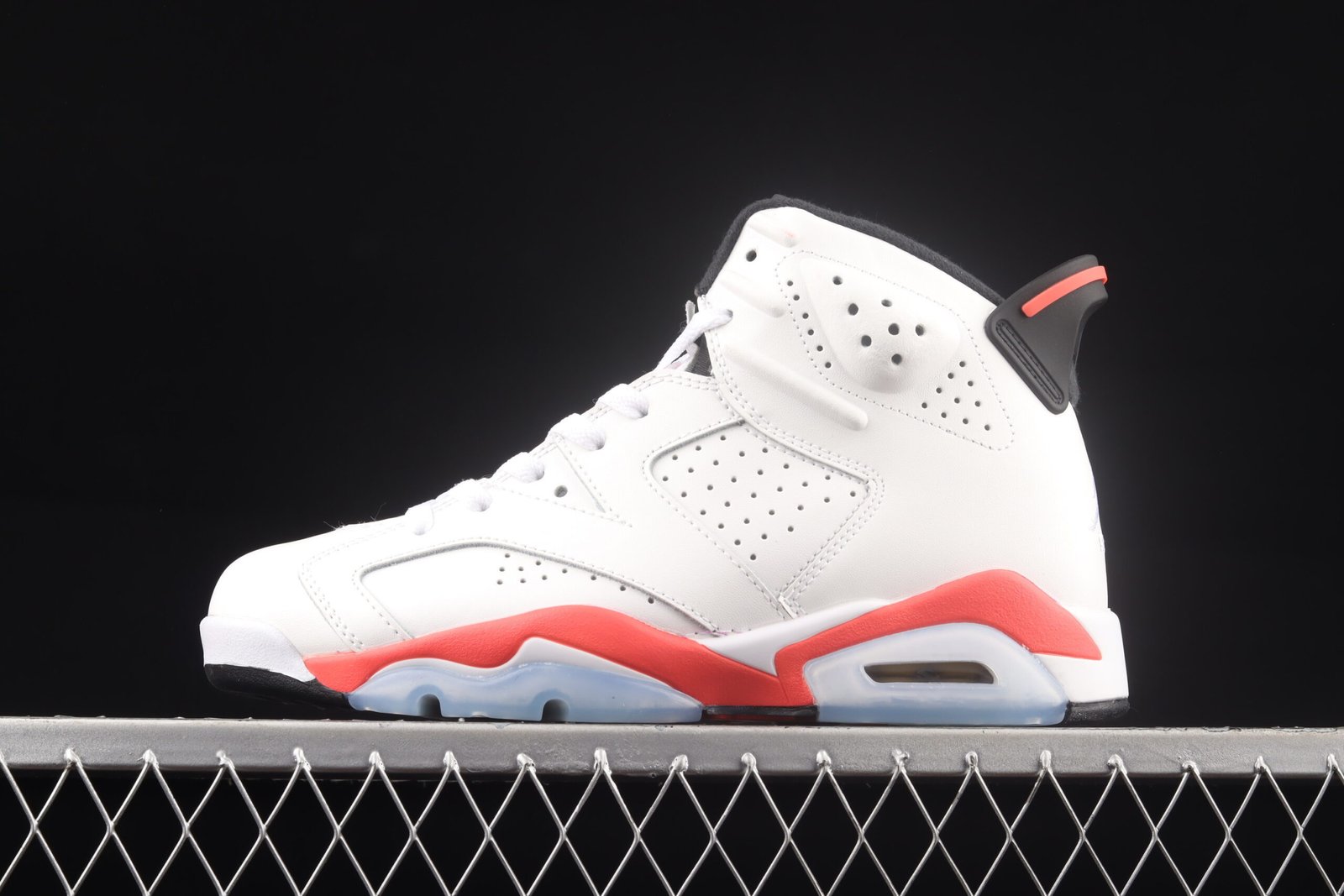 AIR JORDAN 6 "WHITE/INFRARED"