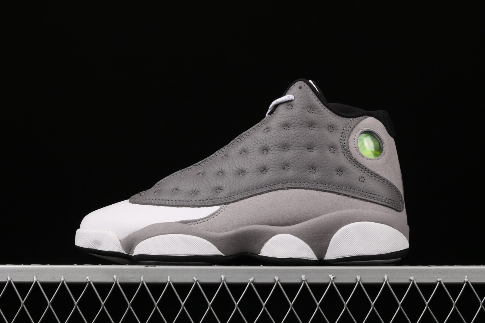 AIR JORDAN 13 Retro "Atmosphere Grey"