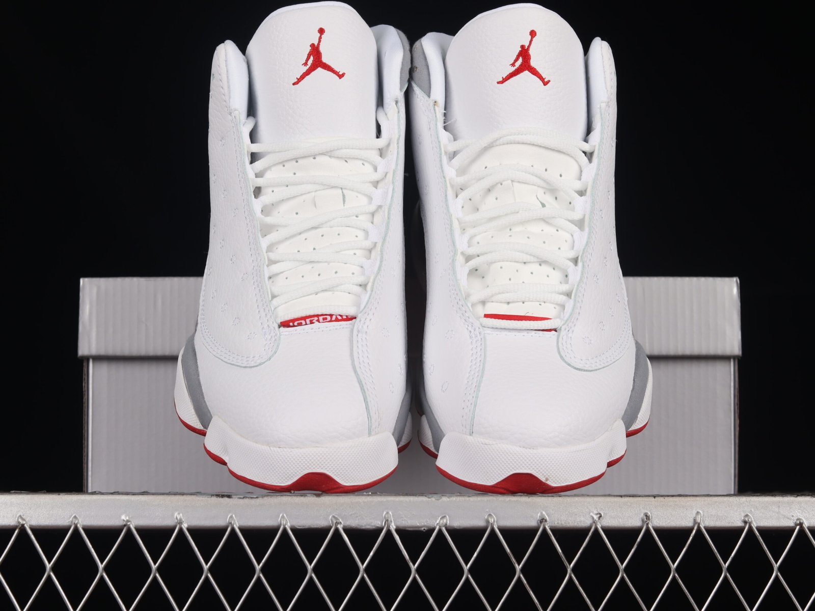 AIR JORDAN 13 Retro "Wolf Grey" - Imagem 5