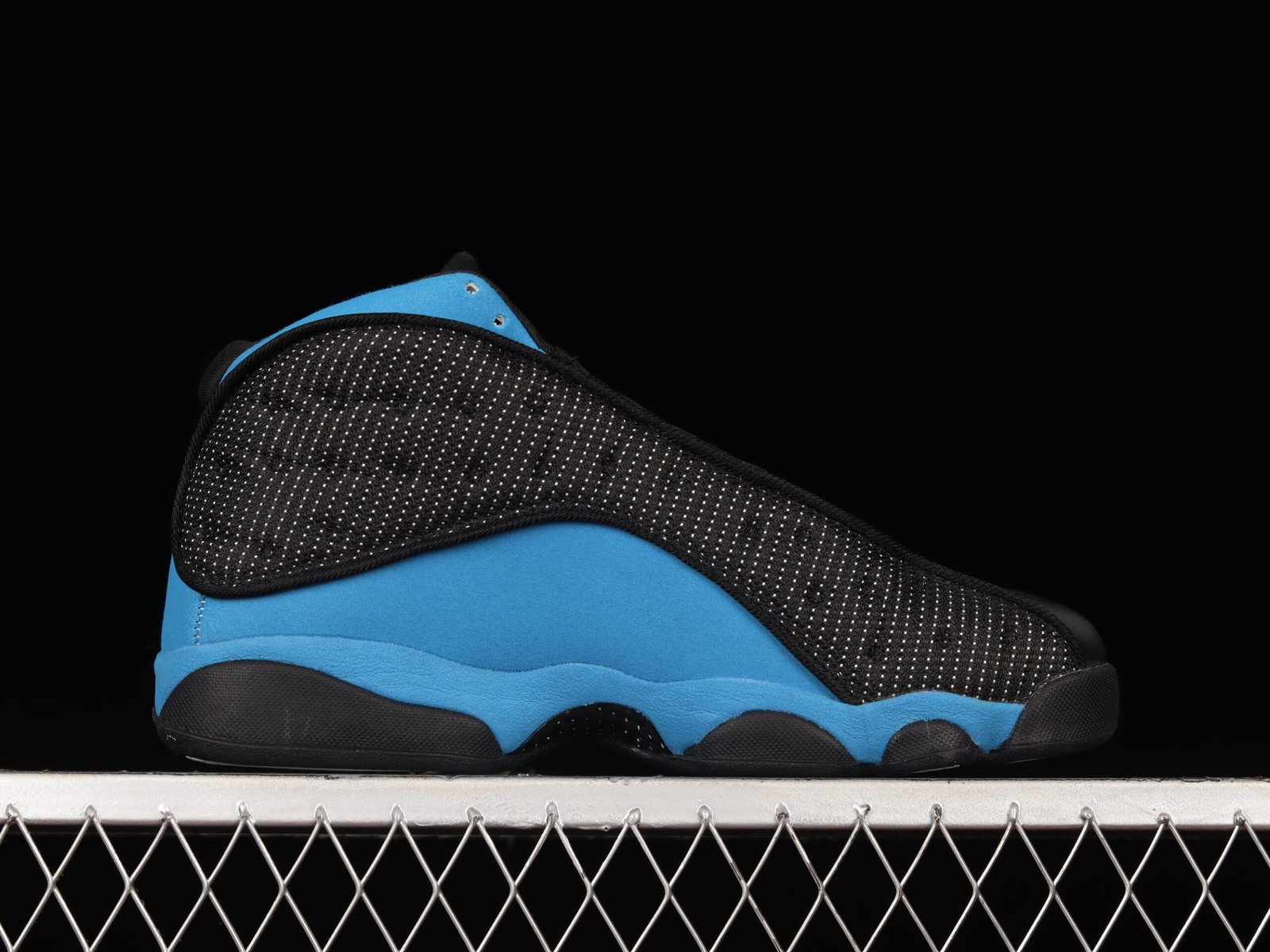 AIR JORDAN 13 Retro "Black and University Blue" - Imagem 2